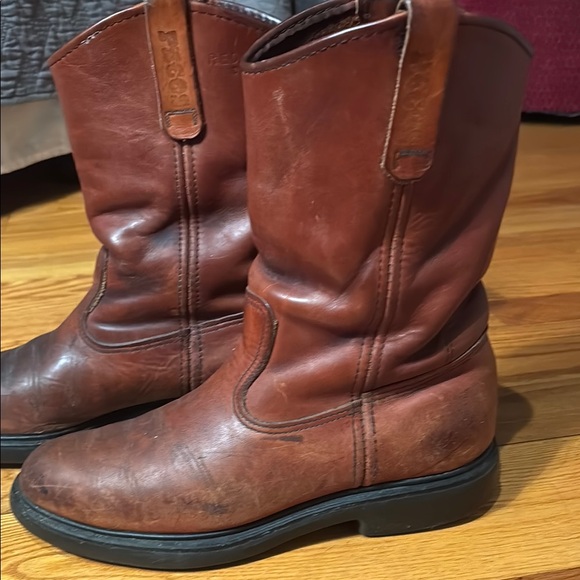 Red Wing Shoes Brown Leather Boots Classic Design - Picture 3 of 7